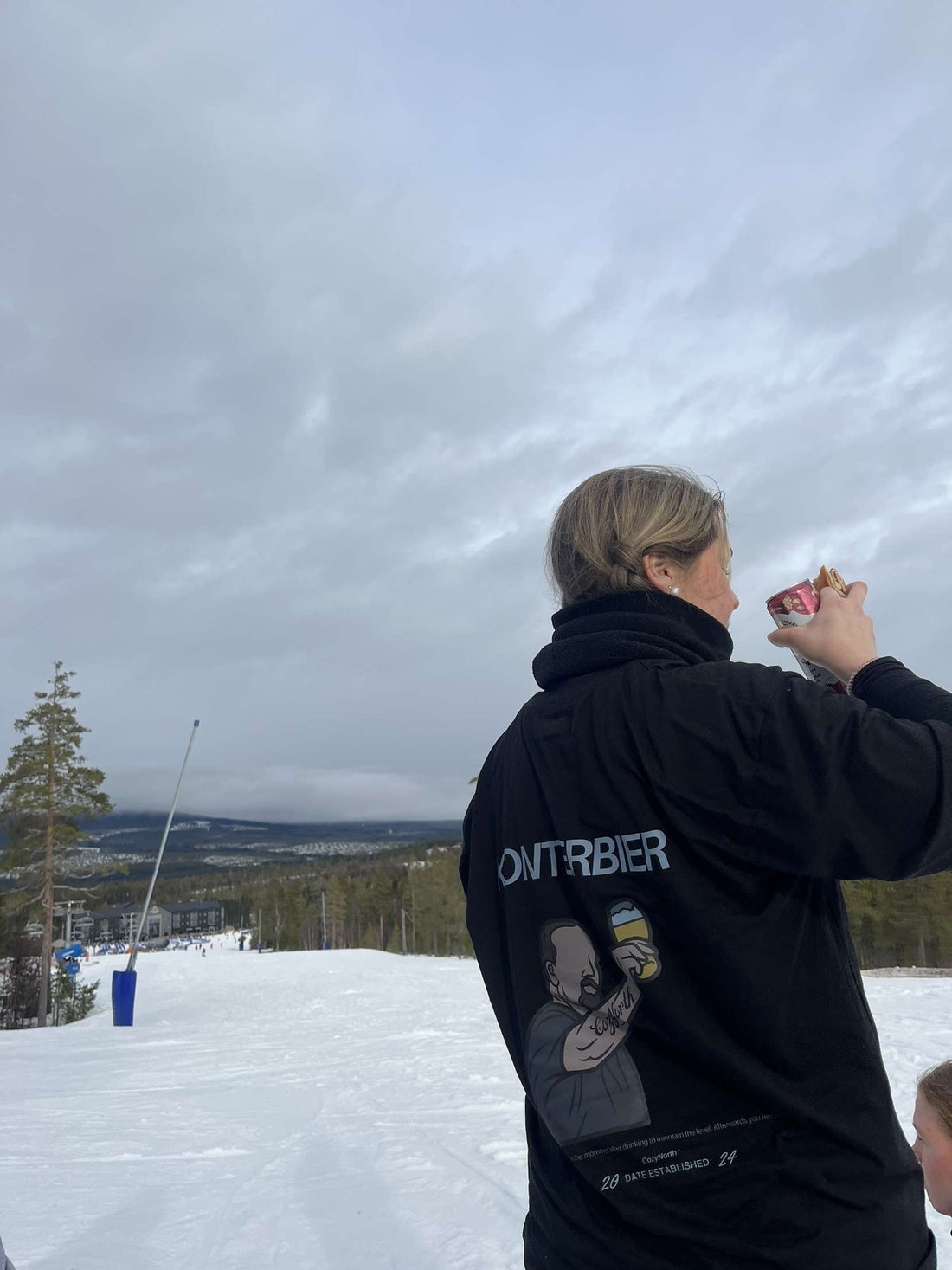 Hur du går från skidbacken till afterski med stil